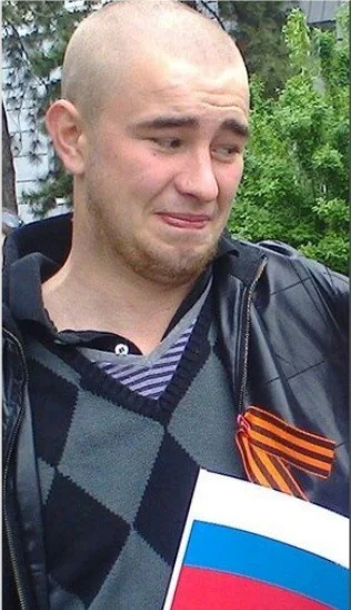 BssvD6KIMAACf-u.webp