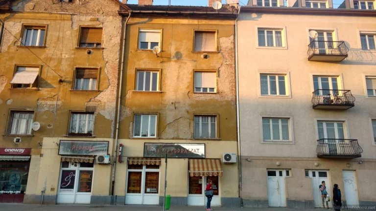 budapest-fasads_budapest_rotozeev.net_21-768x432.webp