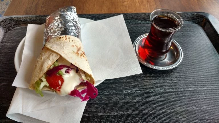 budapest-kebab_budapest_rotozeev.net_19-768x432.webp