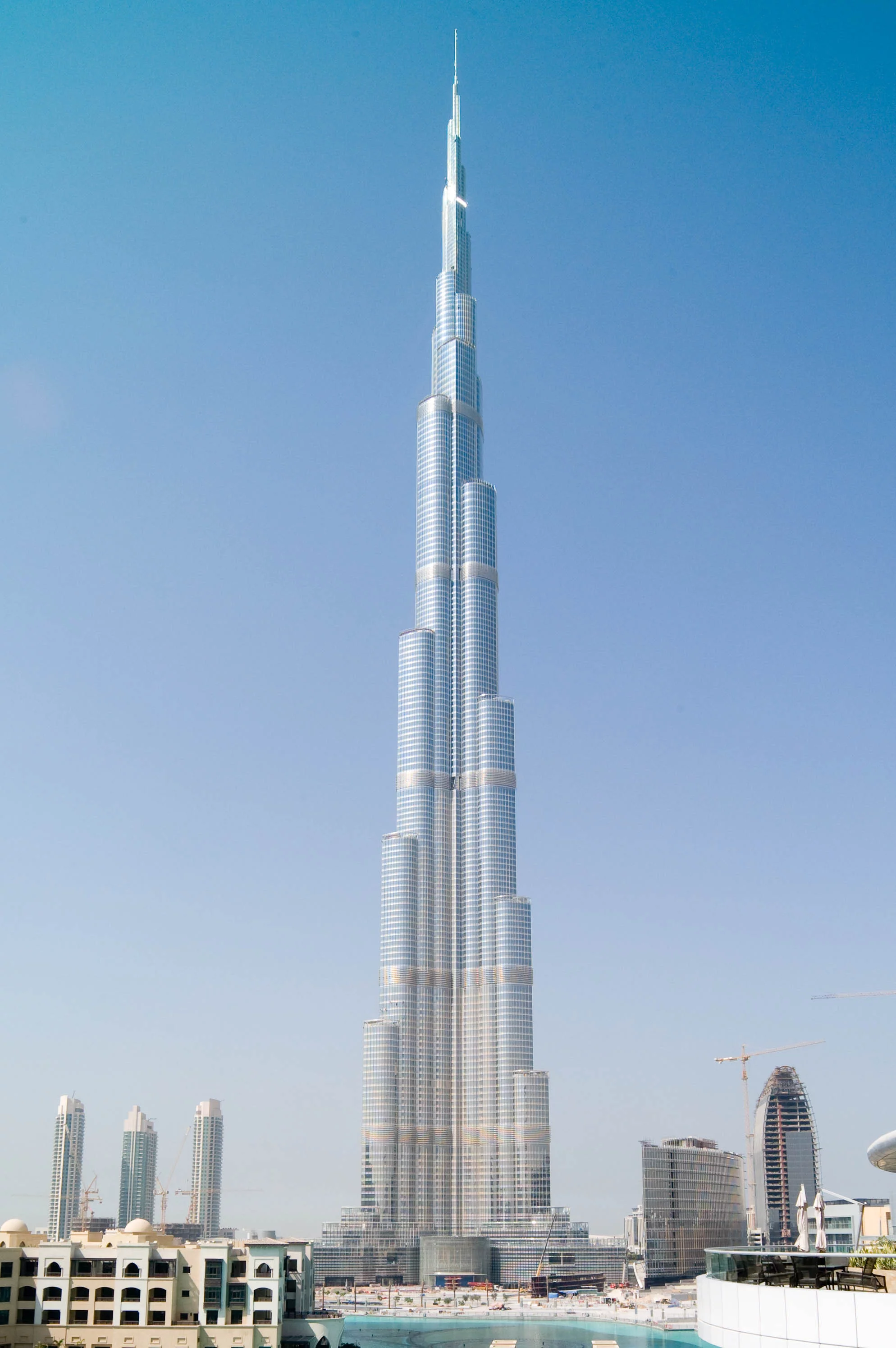 Burj_Khalifa_building.webp