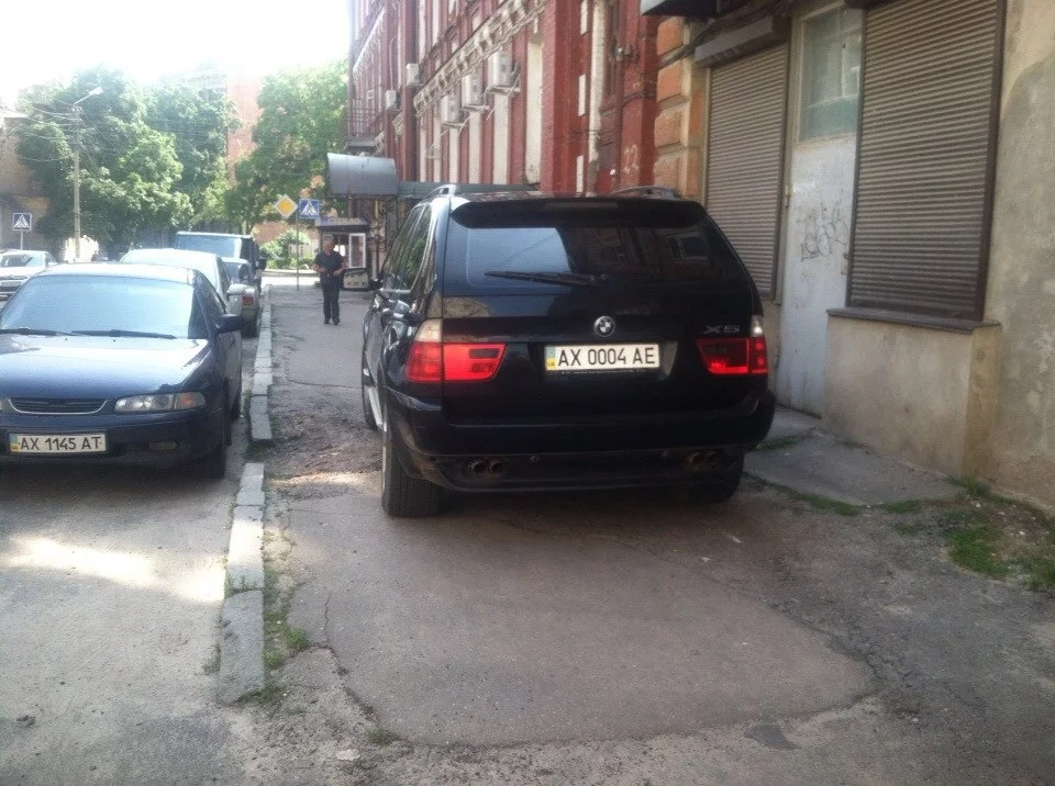 BvgMDNCEkcY.webp
