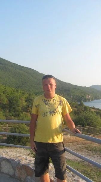 c846hy6G2q0.webp