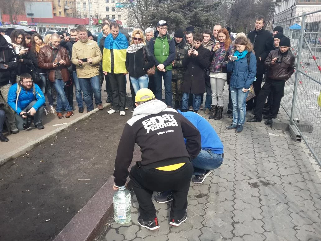 CAIkPZpVIAAVdAm.webp
