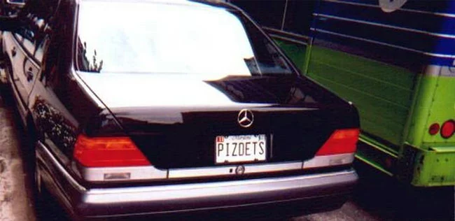car_plate_PIZDETS.webp