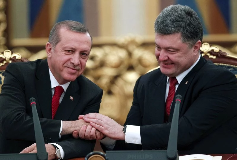 CdGx4ZlUkAAkSmZ.webp