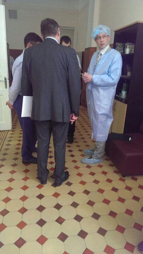 CGAna6lXIAAAhGY.webp