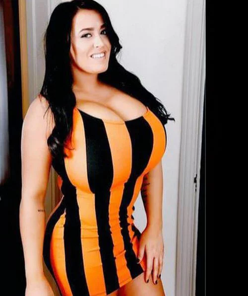 Ch6lIY_VIAArlOu.webp