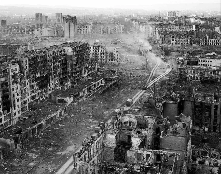 chechnya___grozny_by_chewolf-d3er2or.webp