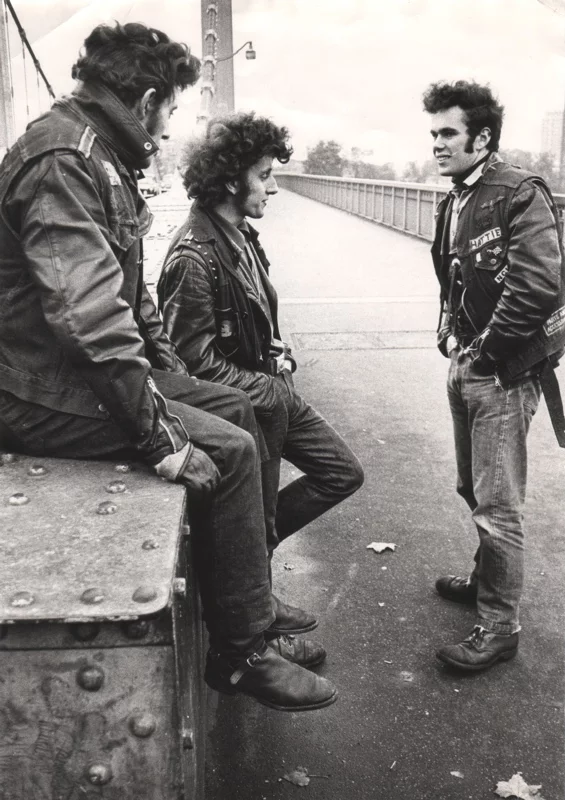 Chelsea-Bridge-Rockers.webp