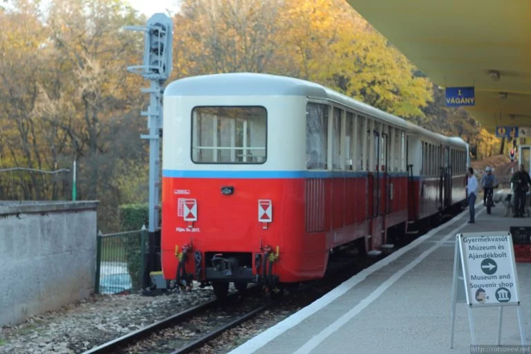 children-railway_budapest_rotozeev.net_11-768x512.webp