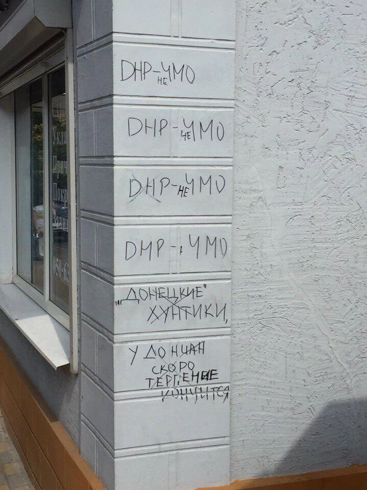 COdGBarWIAA6MFm.webp