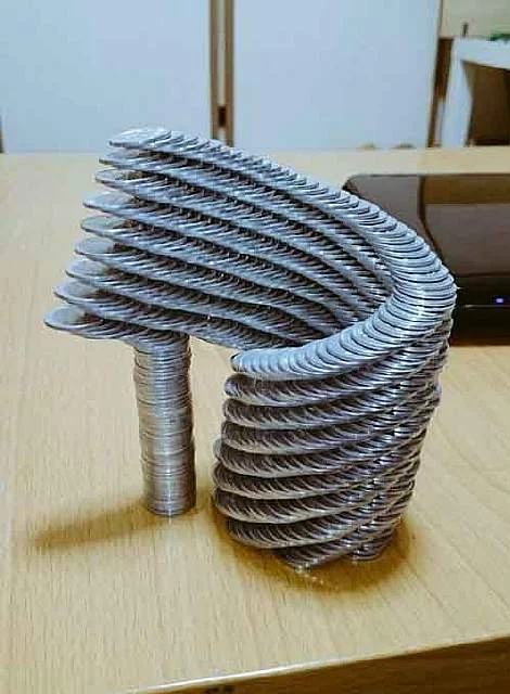 coin-stacking-gravity-thumbtani-japan-13a.webp