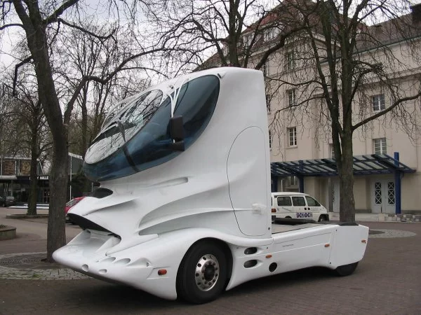 Colani-LKW.webp
