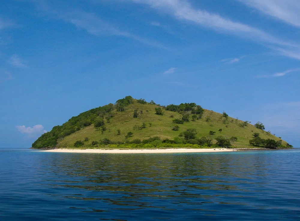 ComodoIsland1.webp