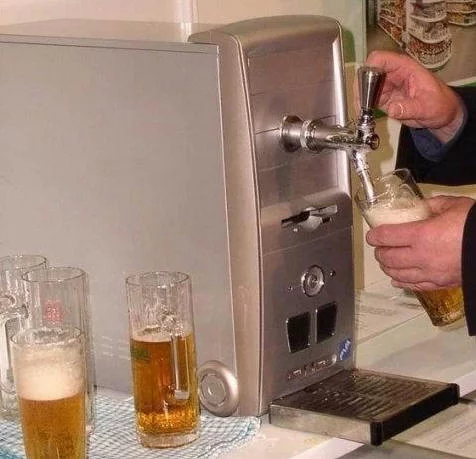 computer_beer.webp