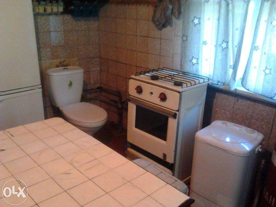 CPmLB3vXAAADoam.webp