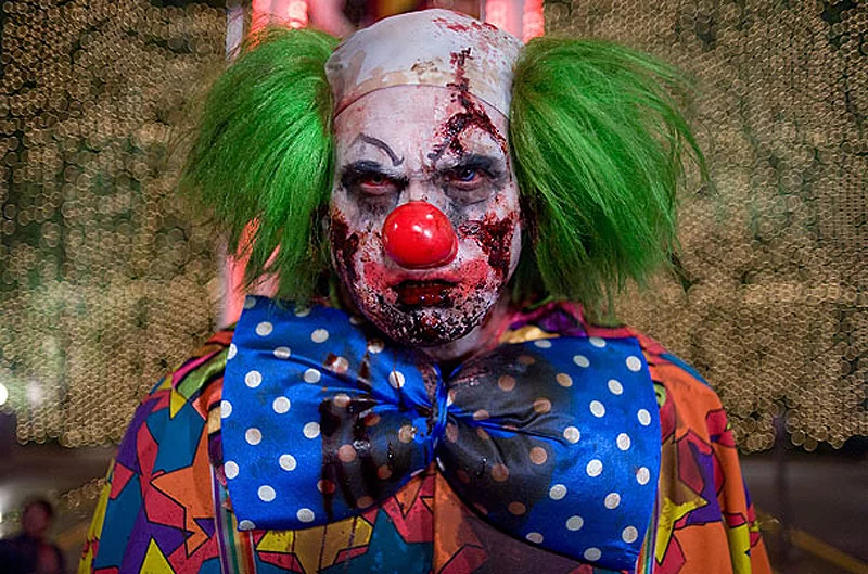 creepy_clowns_04.webp