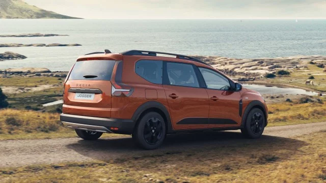 DaciaJogger640-2.webp