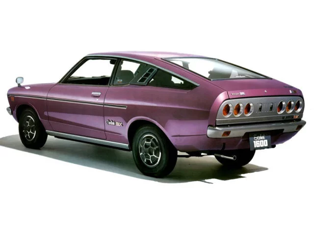 Datsun_Sunny_Hatchback%203%20door_1976.webp