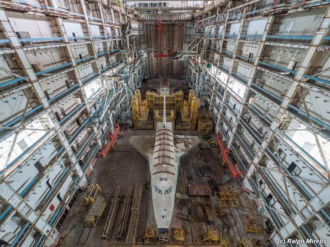 doned-buran-space-shuttles-MKZ-hangar-kazakhstan-2.webp