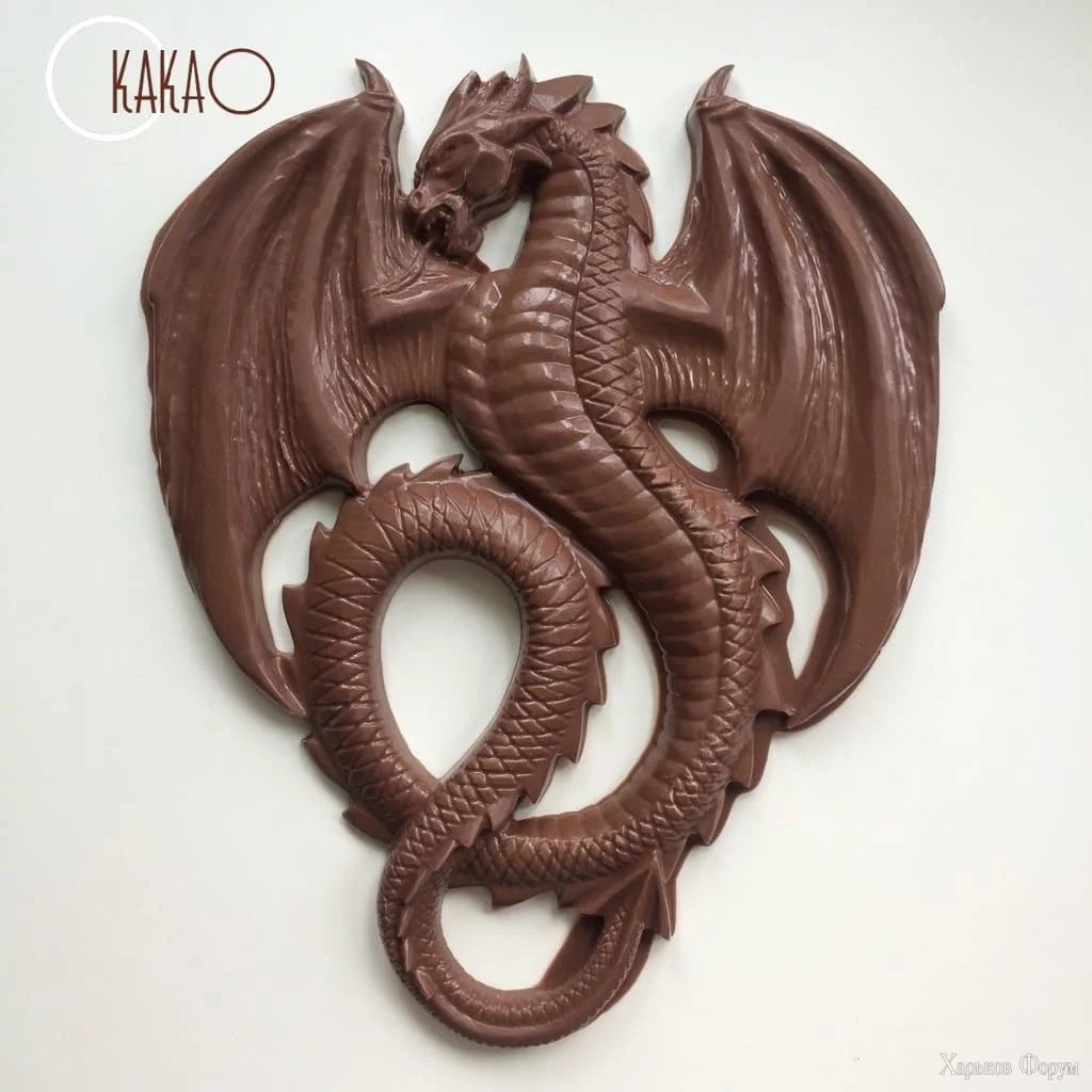 drakon-iz-shokolada.webp