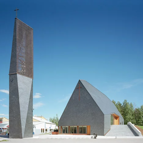dzn_Kuokkala-Church-by-Lassila-Hirvilammi-1.webp
