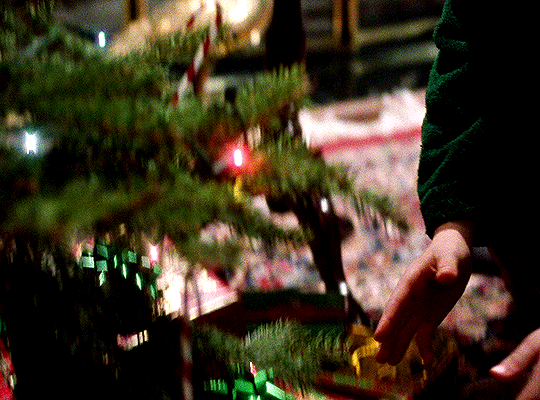 e8731aa8f650e557772871bd0df4ffa21f450afe.gif