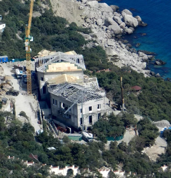 e92145e-ajja1.webp
