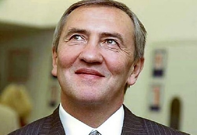 eahja0.jpg