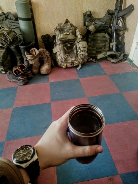 eef3cc.jpg