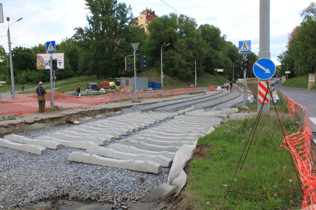 eF4nAuCZcM4.jpg