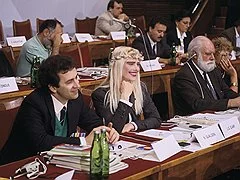 ef6dcj.webp