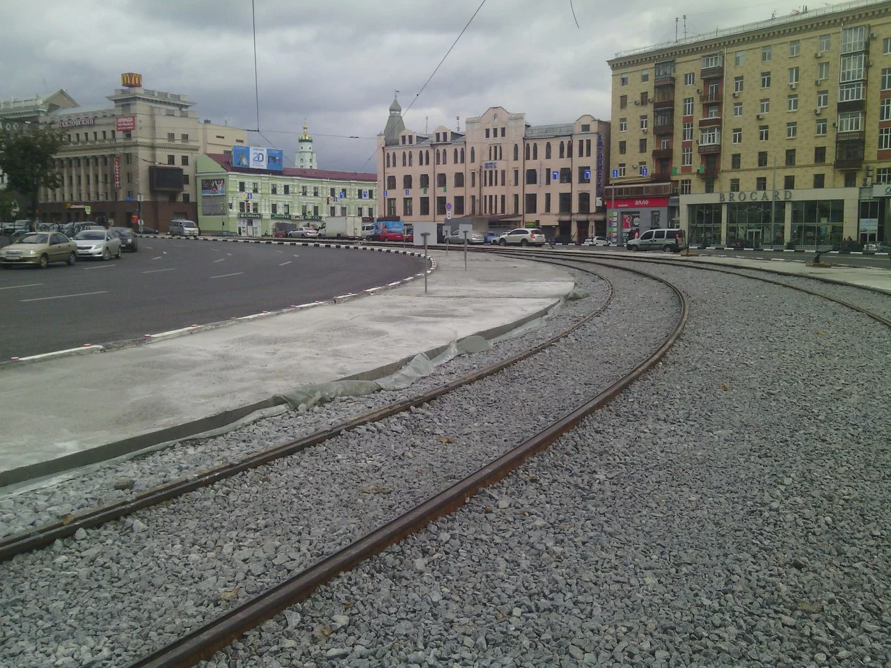 EozQSzuh2X4.webp