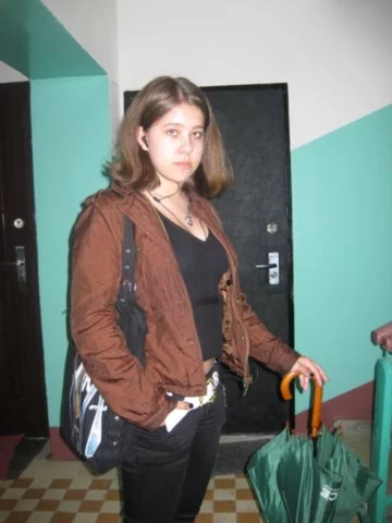 f_15970803.jpg