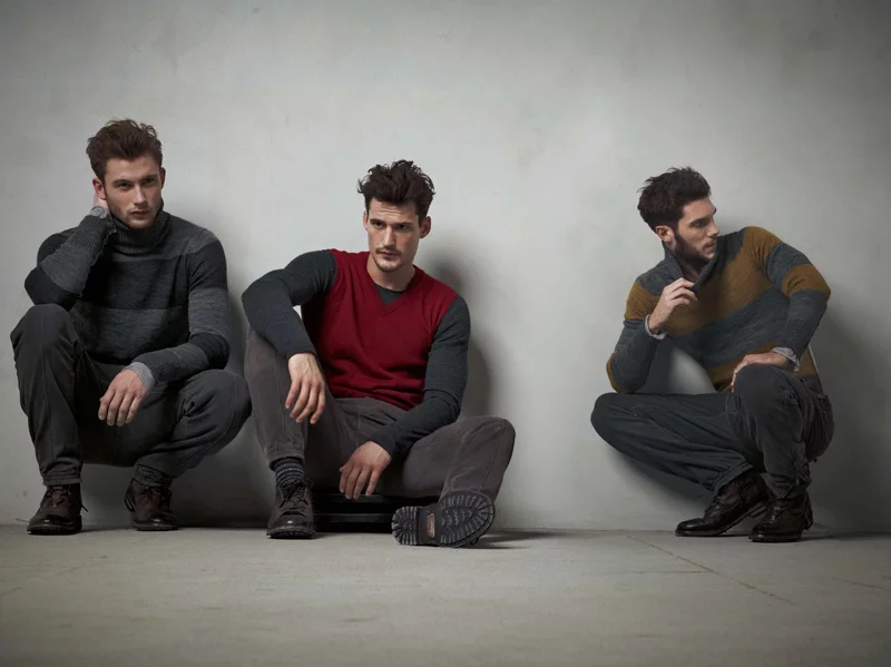 -Fall-Winter-2011.12-Lookbook-MaleModelSceneNet-19.webp