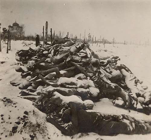 Famine_in_Russia_1921.jpg