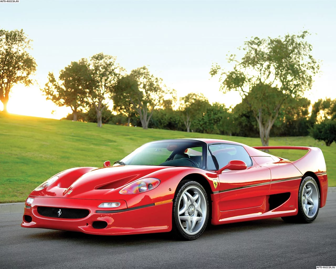 ferrari_f50_1280x1024.webp