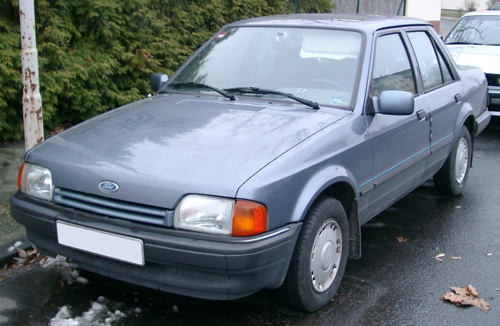 Ford_Orion_front_20071227.jpg