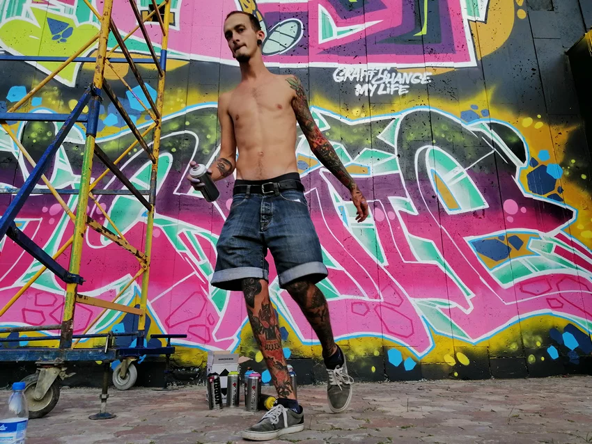 ghf8gd.webp