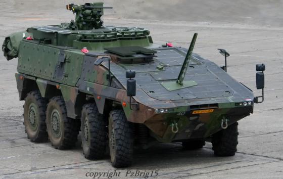 GTK-Boxer_002.t.jpg