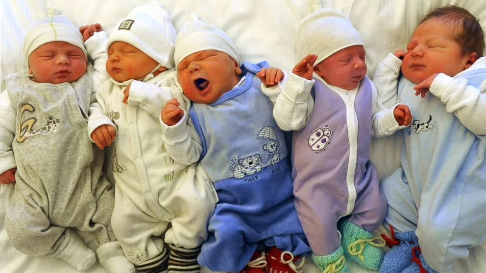 gty_newborn_babies_jc_140711_16x9_992.webp