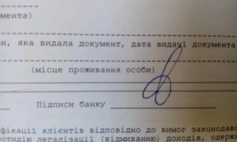 hekTMjcm0YA.webp