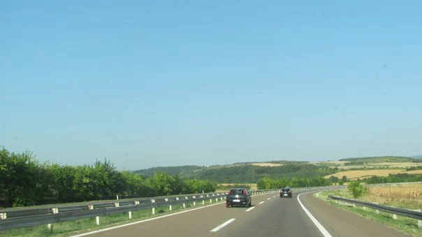 hHmljEqqo_Q.webp