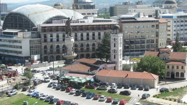 hJqvEIV0IpM.webp