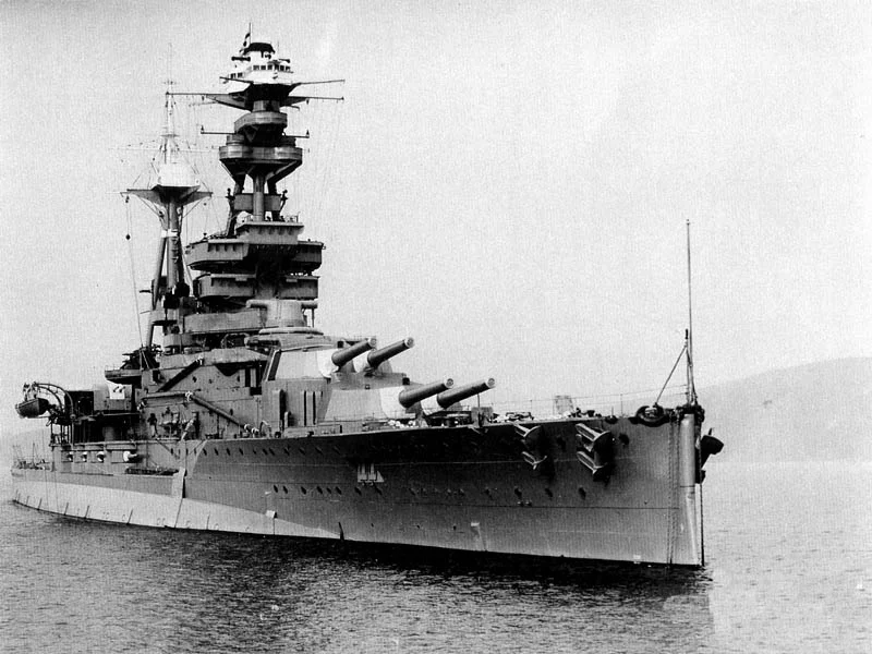 HMS_Royal_Oak_%2808%29.webp