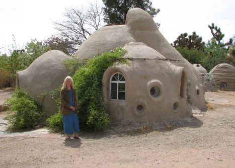 hobbit-house.webp