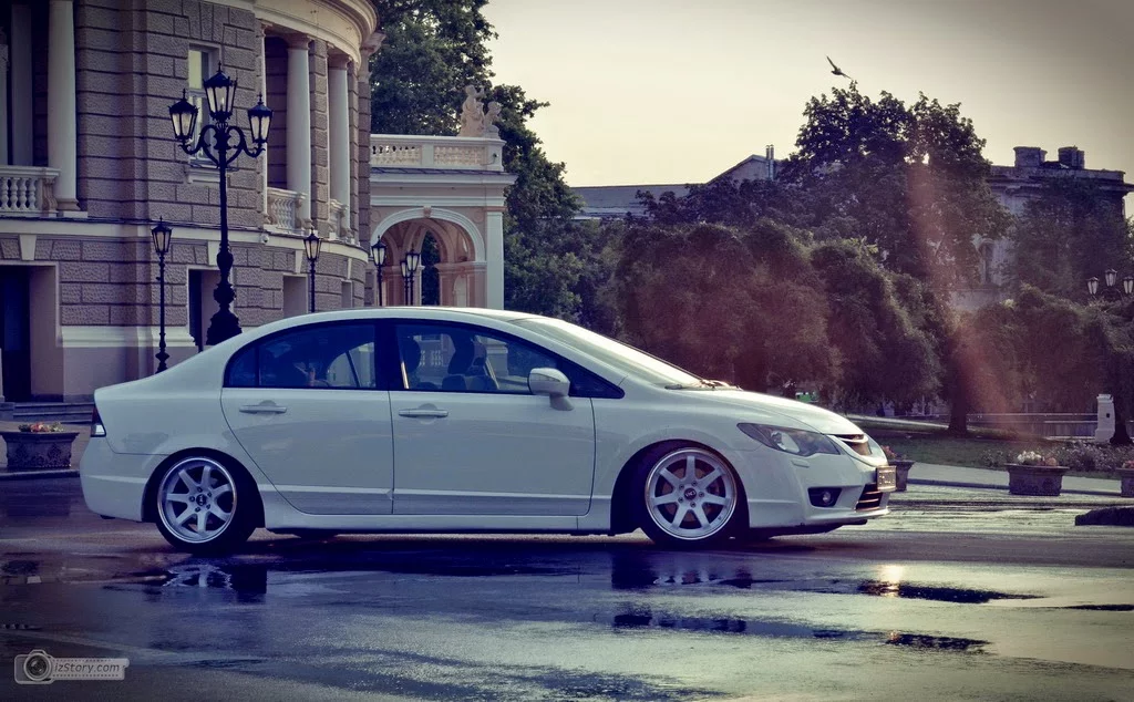 Honda%2BCivic_2013_03_resize.webp