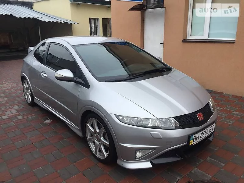 honda_civic__151947922fx.webp