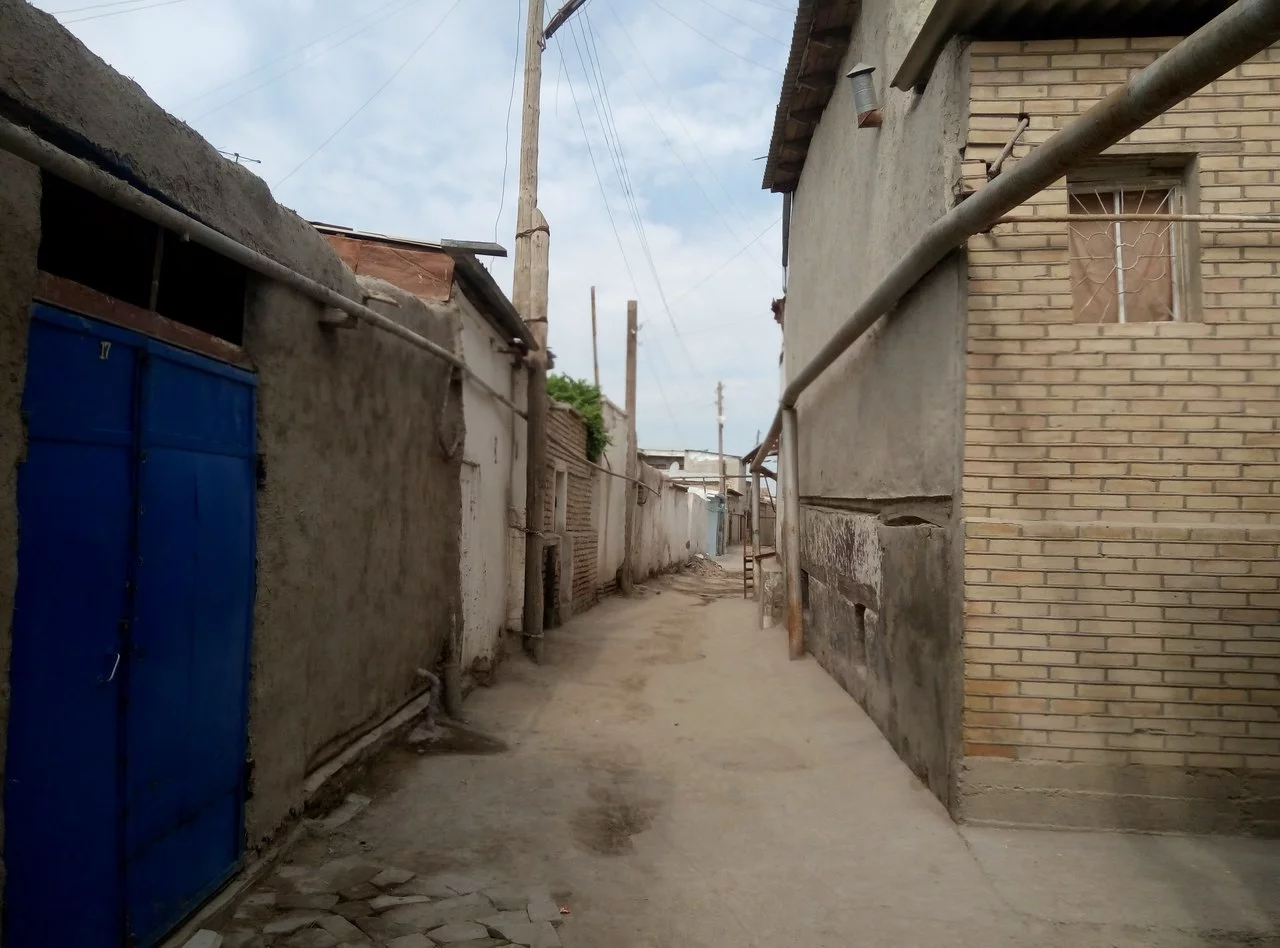 iGwmRQ0Nrbk.webp