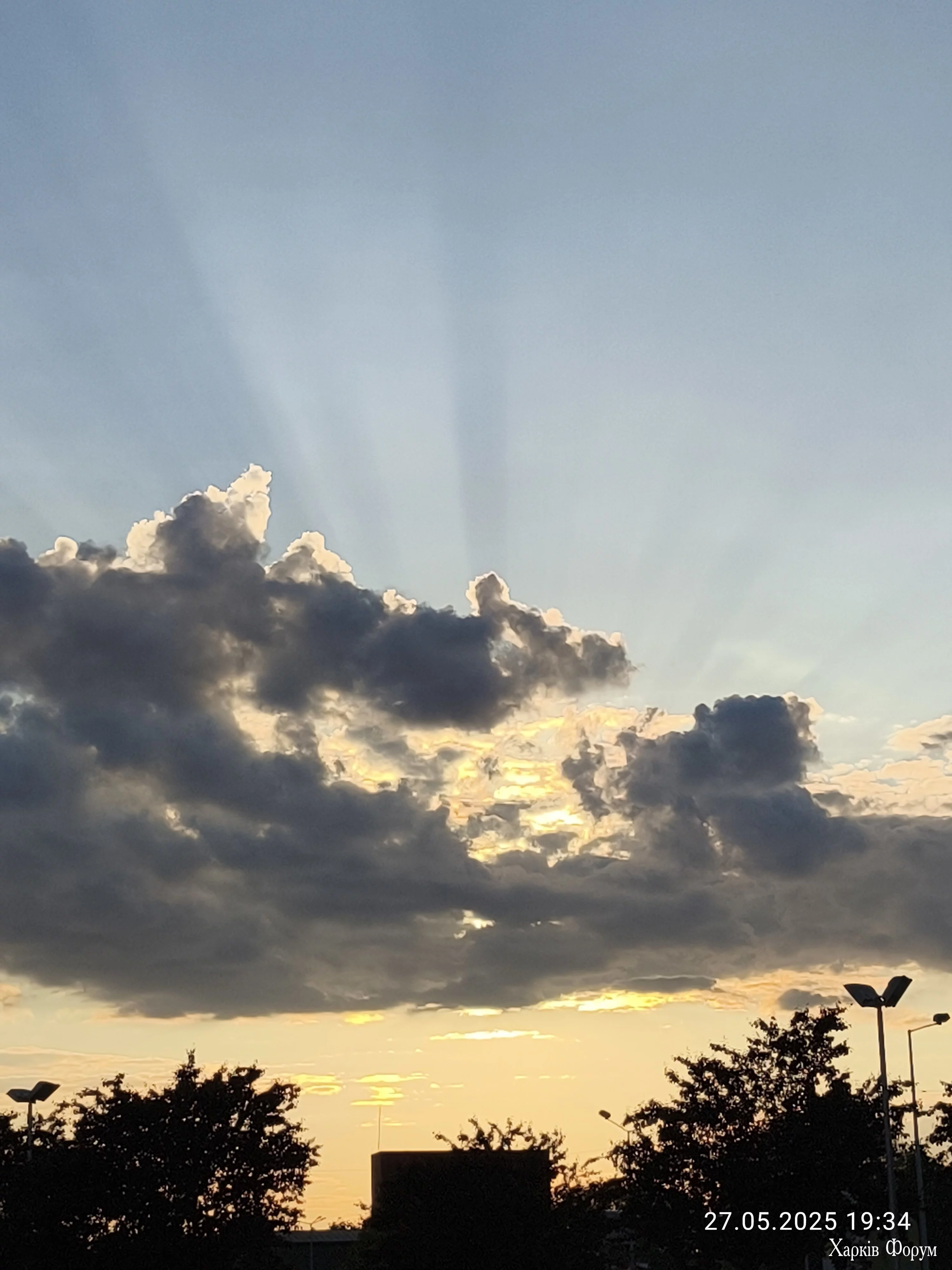 IMG_20250527_193438.webp